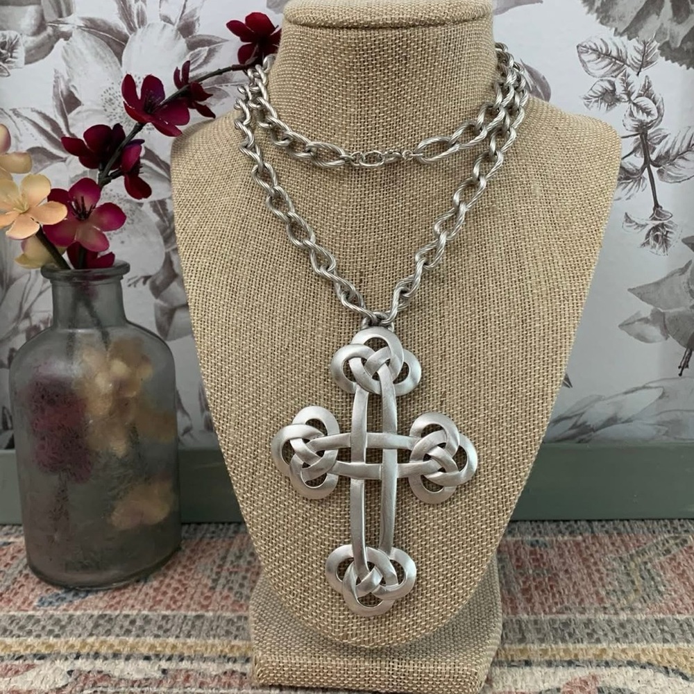 Vintage Signed Crown Trifari Large Silver Cross Celtic Knot Pendant Necklace
